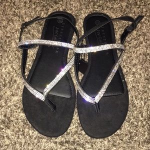 Streetwear society bling sandals. NWT size 10